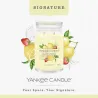Yankee Candle Signature Large Iced Berry Lemonade, Duża Świeca Sojowa z Dwoma Knotami, 567g