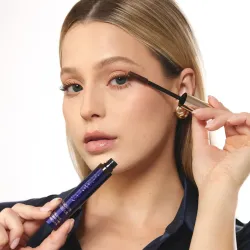 Claresa CARE ALL DAY Sugar Brown Tusz do rzęs pogrubiająco-wydłużający - Brązowy 10g