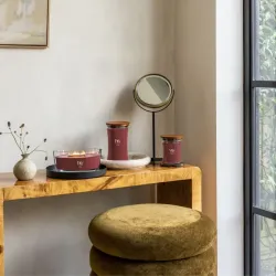 WOODWICK Świeca ozdobna średnia ROUGE OUD z Drewnianym Knotem 275g