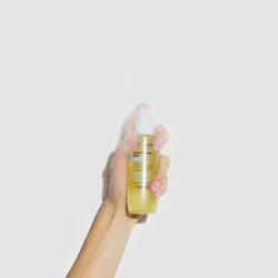 Yellow Professional Hydra Care – jedwabista mgiełka nabłyszczająca do wszystkich rodzajów włosów, 150 ml