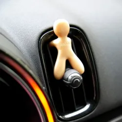 MR&MRS CESARE Noble Oud - Odświeżacz do samochodu