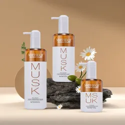 MOCHEQI Nourishing Shampoo - Nawilżający szampon do włosów 738ml