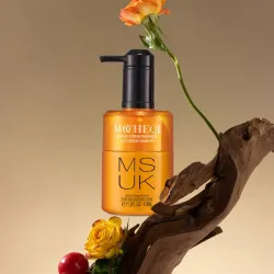 MOCHEQI Ginger Strengthening & Anti-Grease Shampoo - Szampon wzmacniający przeciw wypadaniu włosów 518ml