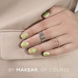 MAKEAR GLOW IN THE DARK  CL06 Lakier hybrydowy 8 ml